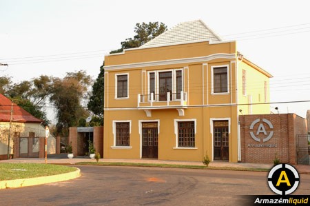 armazém liquid(Três de Maio)